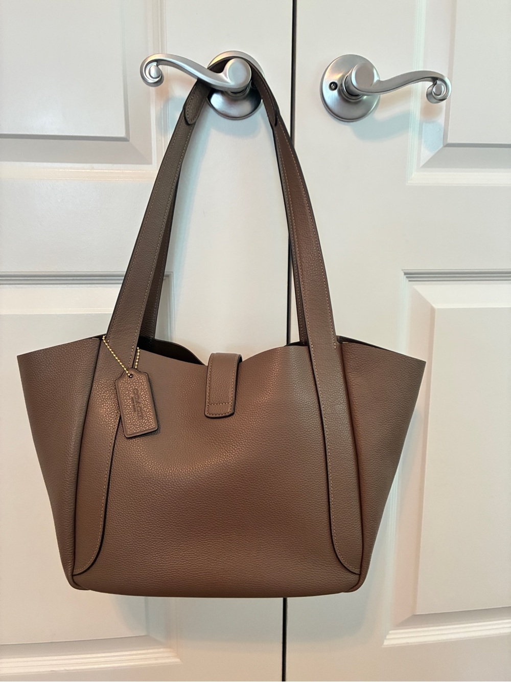 COACH Tote Dark Stone Pebbled Leather Hadley Tote - Picture 2 of 8